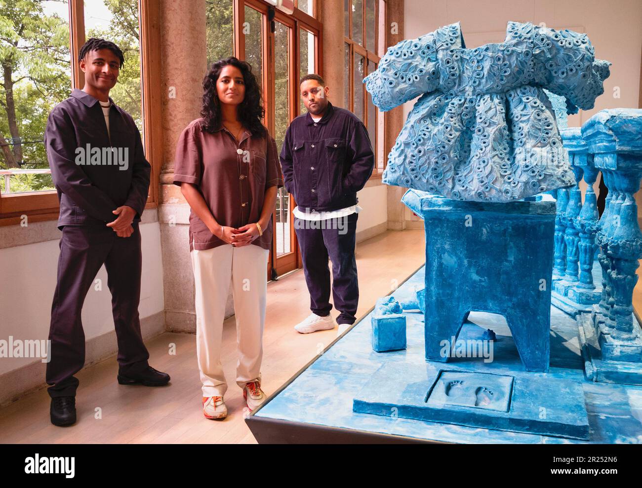 Venezia, Italia, 17/05/2023, il British Council inaugura la mostra rituali "Dancing Before the Moon" alla 18th° esposizione Internazionale di architettura della Biennale di Venezia. Curatori Jayden Ali, Joseph Henry e Meneesha Kellay e Sevra Davis Direttore di architettura Marco secchi / Alamy Live News Foto Stock