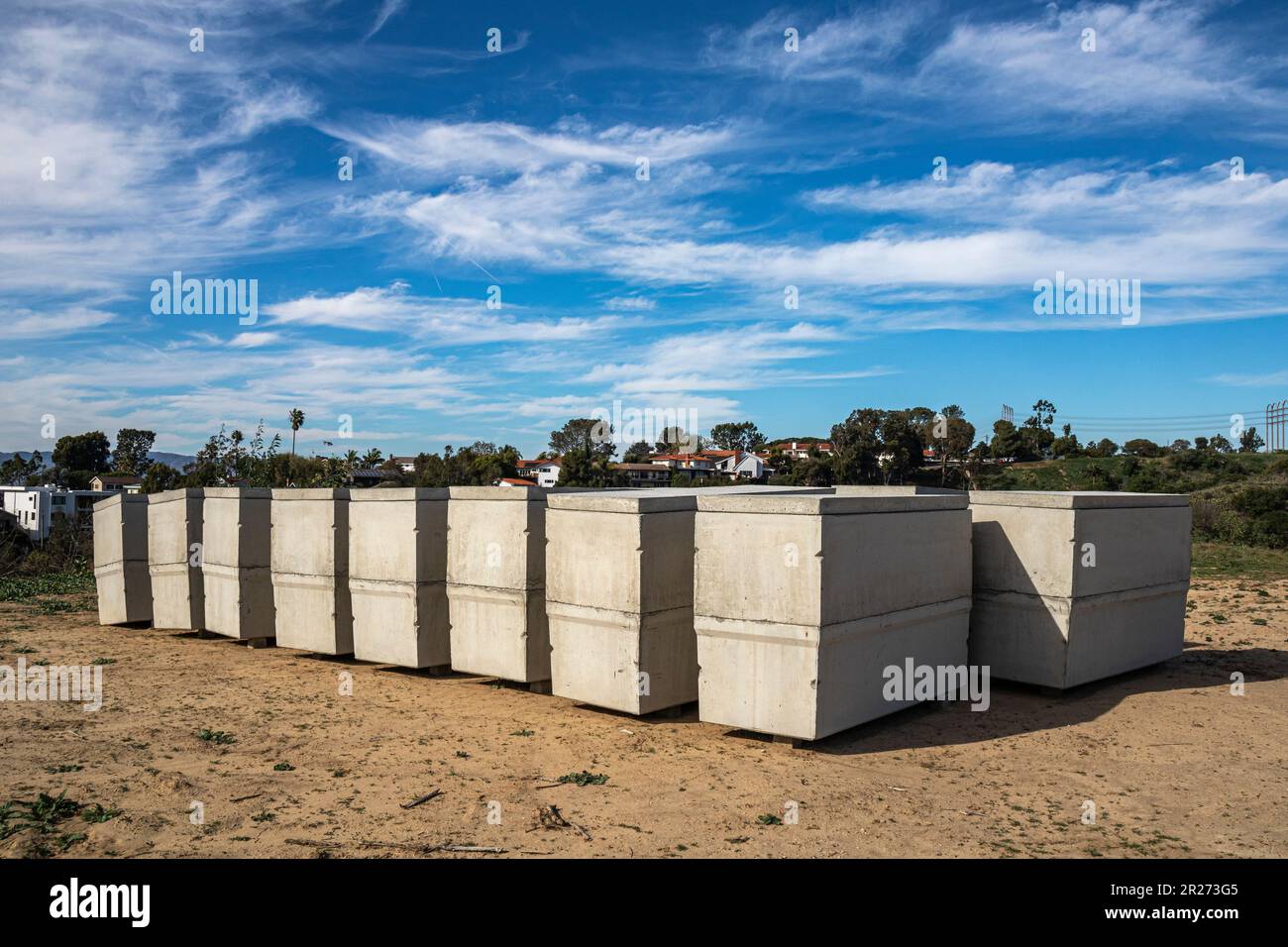 Volte funerarie presso il cimitero cattolico di Holy Cross, Culver City, Los Angeles, California Foto Stock