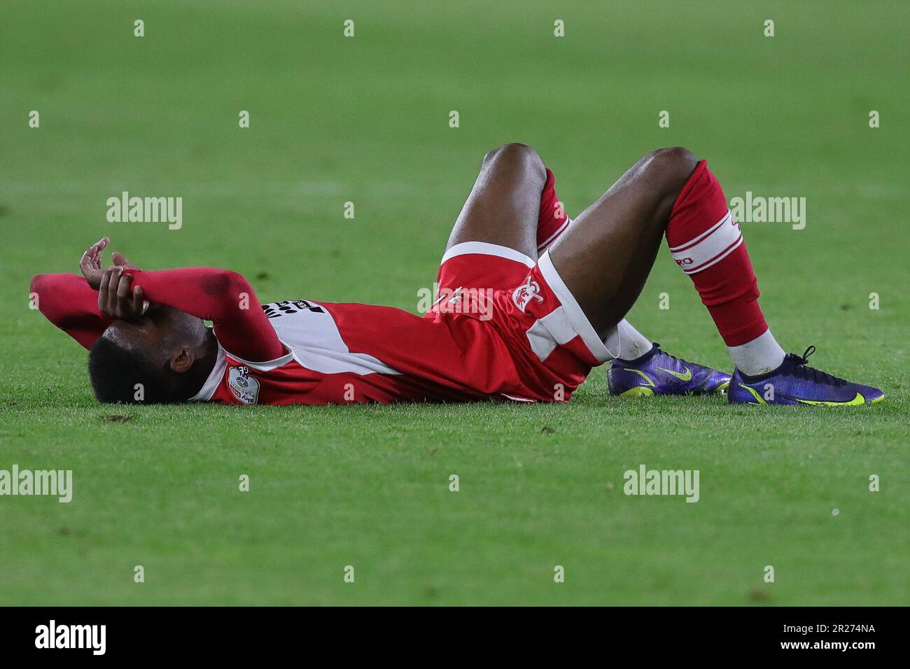 Anfernee Dijksteel #15 di Middlesbrough a tempo pieno dopo la partita del campionato Sky Bet Middlesbrough vs Coventry City al Riverside Stadium, Middlesbrough, Regno Unito, 17th maggio 2023 (Foto di James Heaton/News Images) Foto Stock