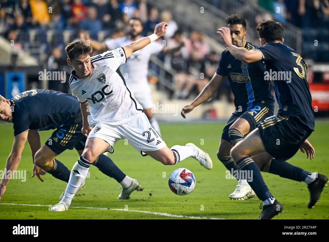 Chester, Pennsylvania, Stati Uniti. 17th maggio, 2023. 17 maggio 2023, Chester PA-DC United player, THEODORE KU-DIPIETRO (21) in azione durante la partita contro la Philadelphia Union al Subaru Park di Chester PA. (Credit Image: © Ricky Fitchett/ZUMA Press Wire) SOLO PER USO EDITORIALE! Non per USO commerciale! Foto Stock