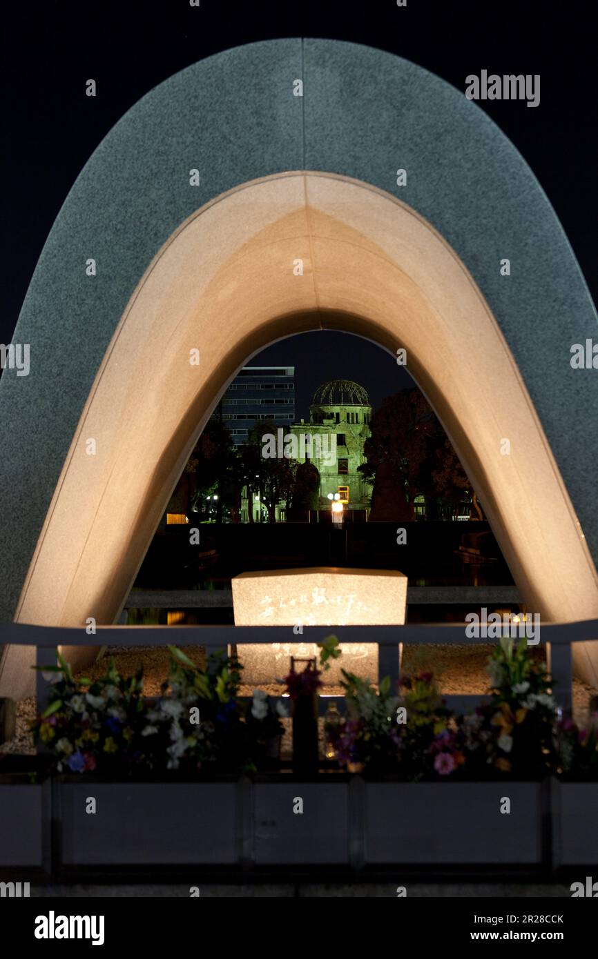 Night Peace Park, cupola della bomba atomica Foto Stock