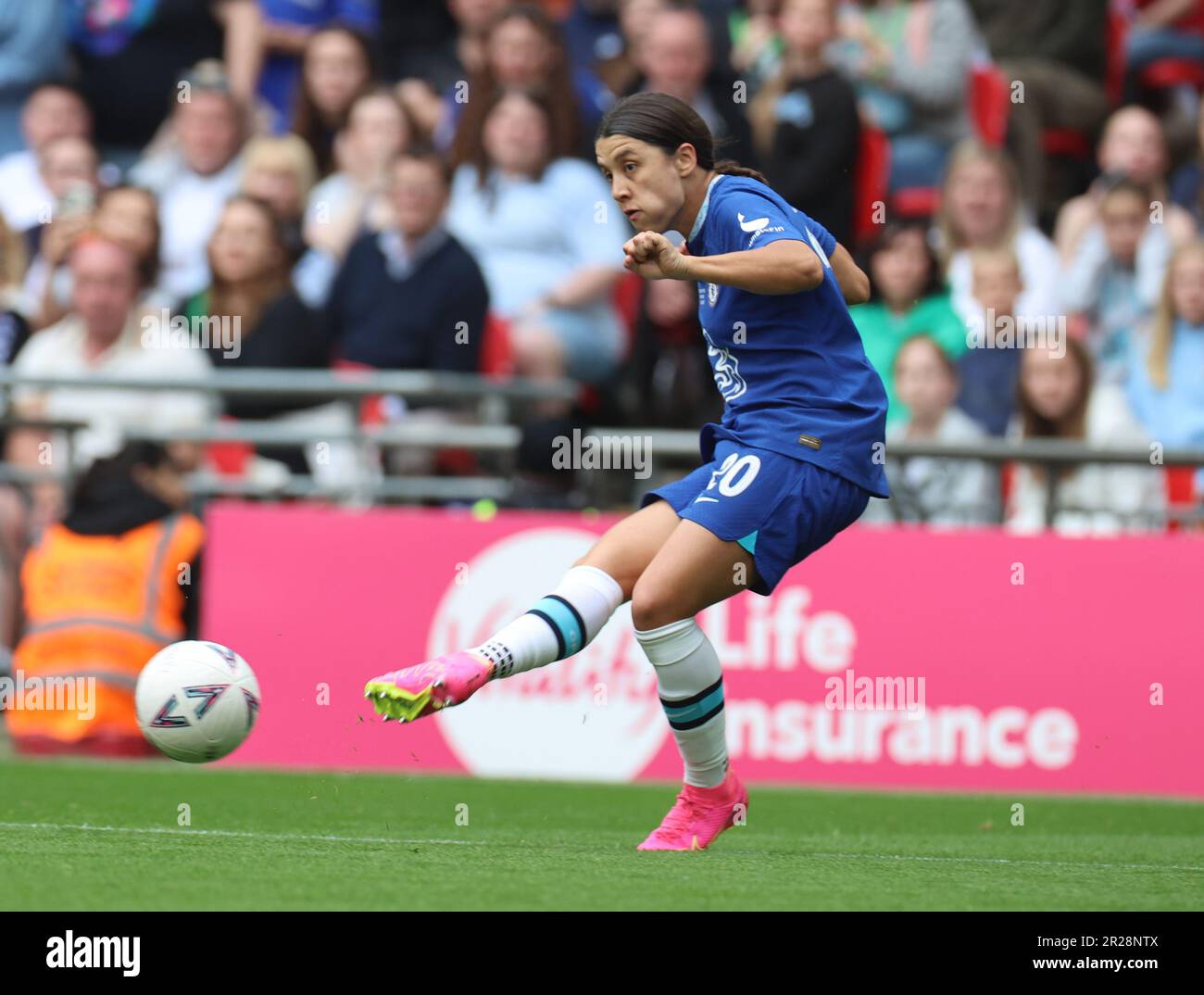Chelsea Women Sam Kerr durante la Vitality Women's fa Cup Final soccer match tra le Chelsea Women contro le Manchester United Women allo stadio di Wembley, Lon Foto Stock
