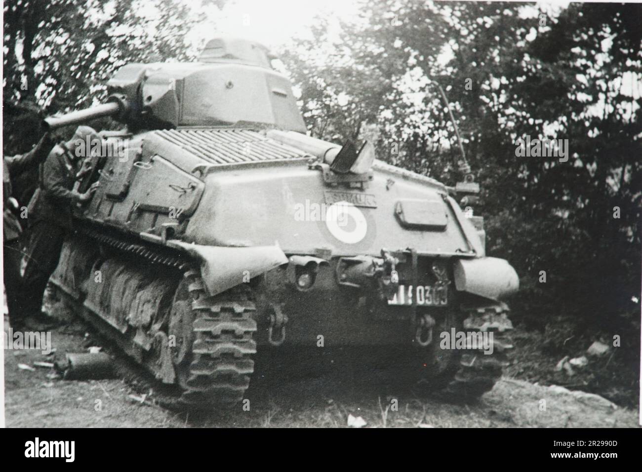WW2 - seconda guerra mondiale, soldati tedeschi Beetwin Aachen e Maastricht , Olanda, 1940 maggio - Souma s-35 panzer Foto Stock