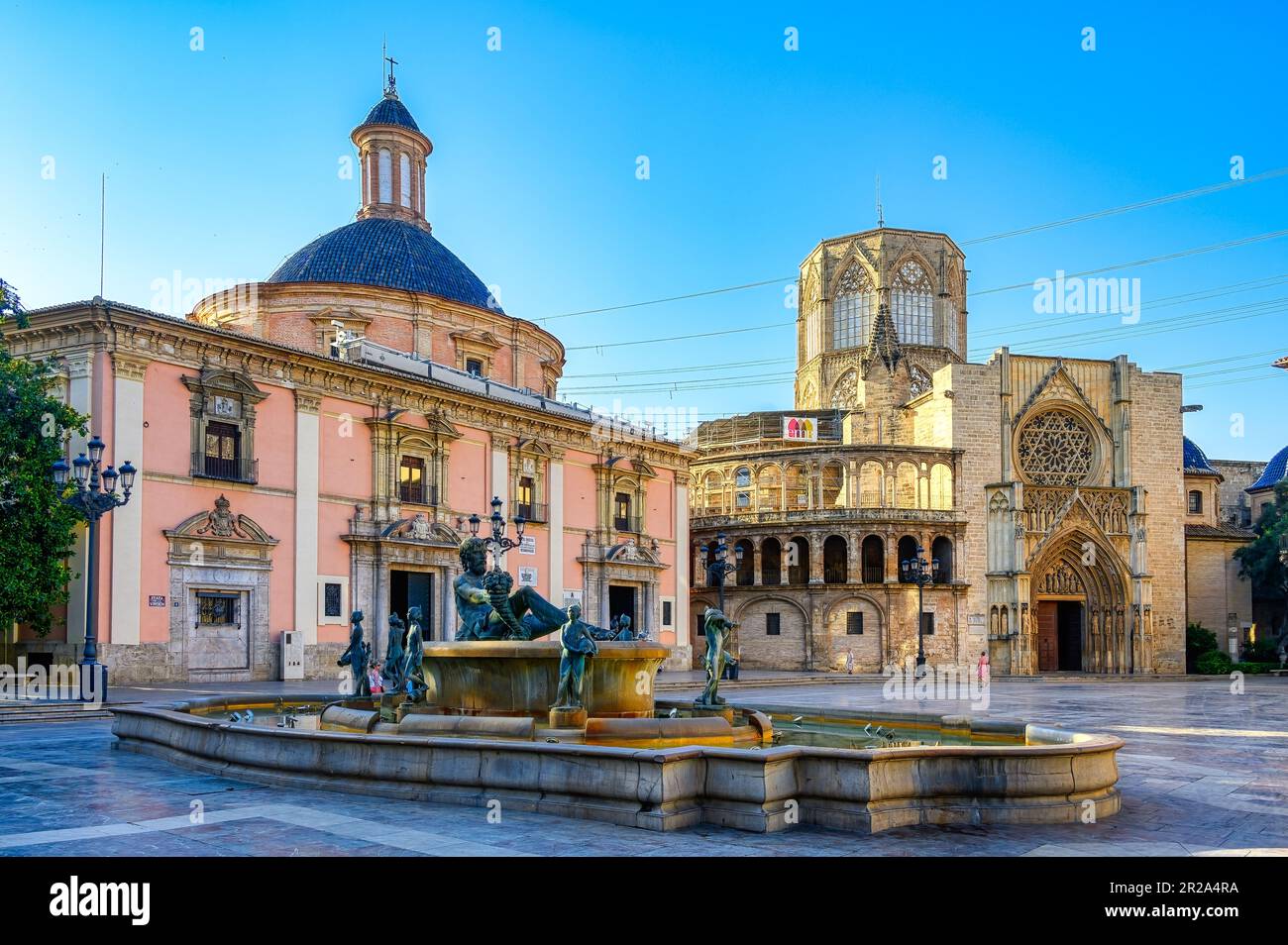Piazza della Vergine o Plaza de la Virgen a Valencia, Spagna Foto Stock