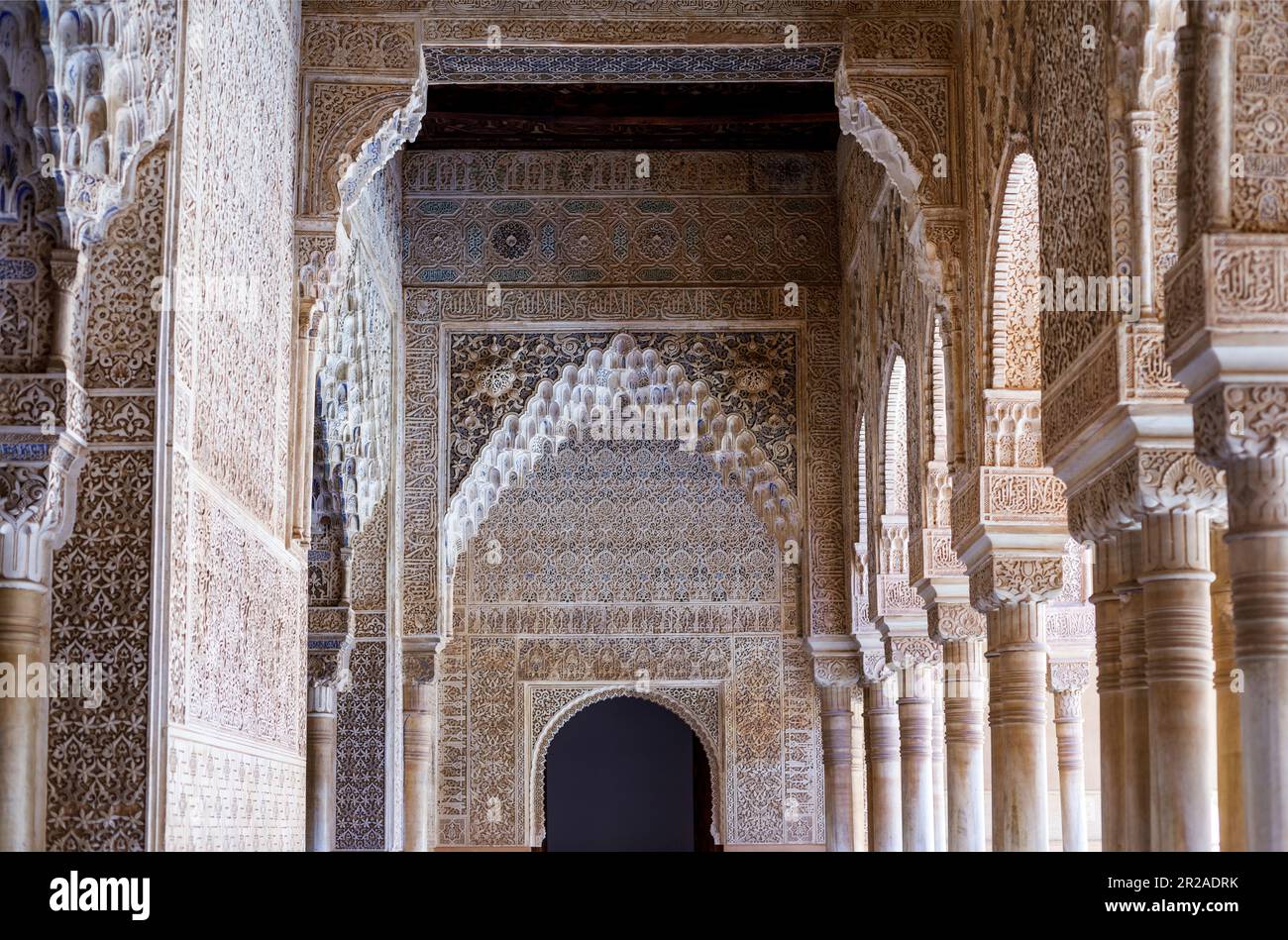 Spagna, Andalusia, Granada, Generallife, palazzo estivo, Dettagli di architettura interna, influenza moresca Foto Stock