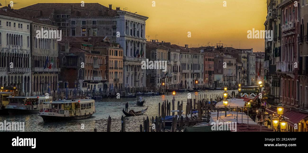 Venezia, Canal Grande, Rialto Foto Stock