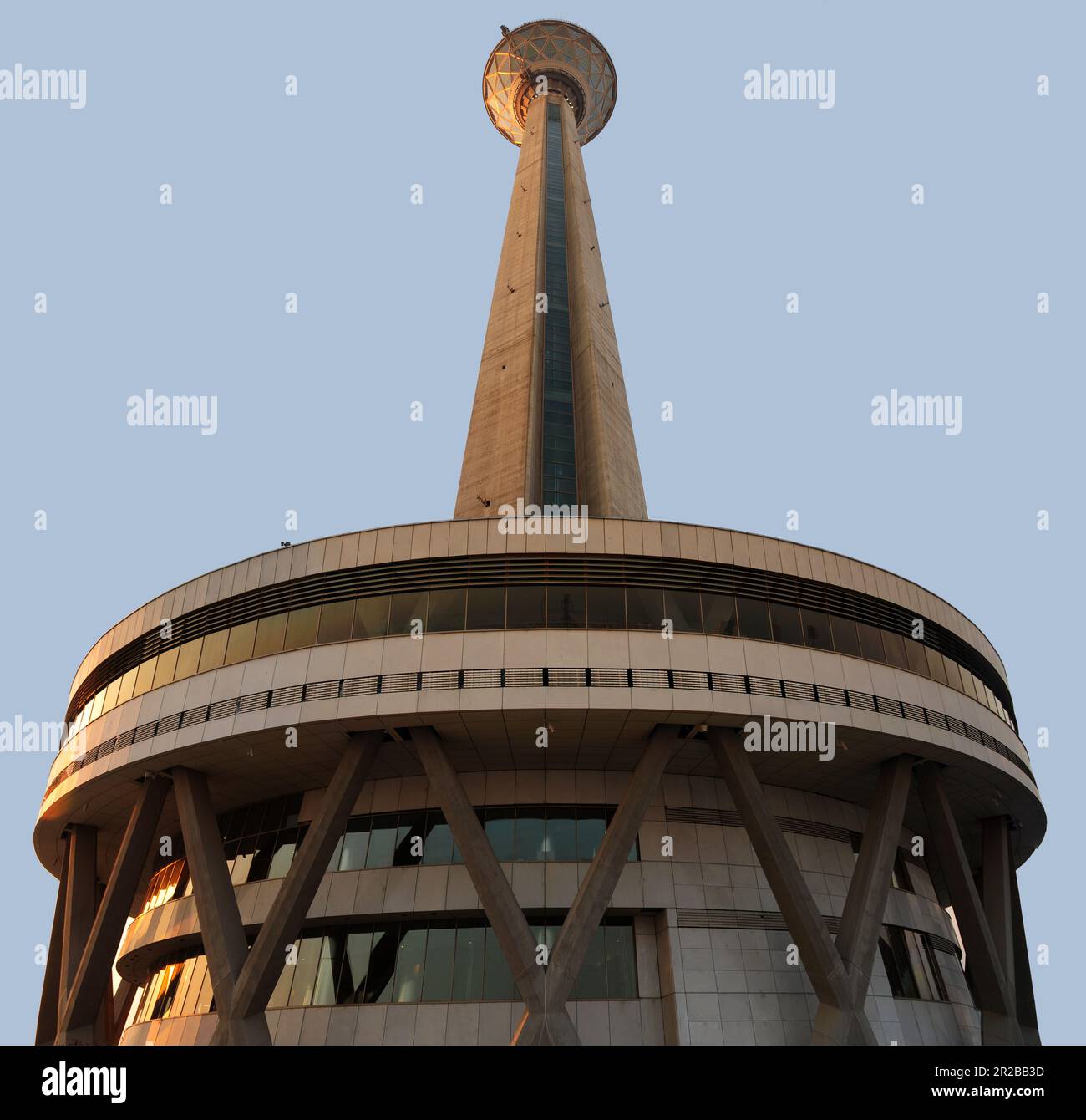 Torre Milad a Teheran, Iran. Foto Stock