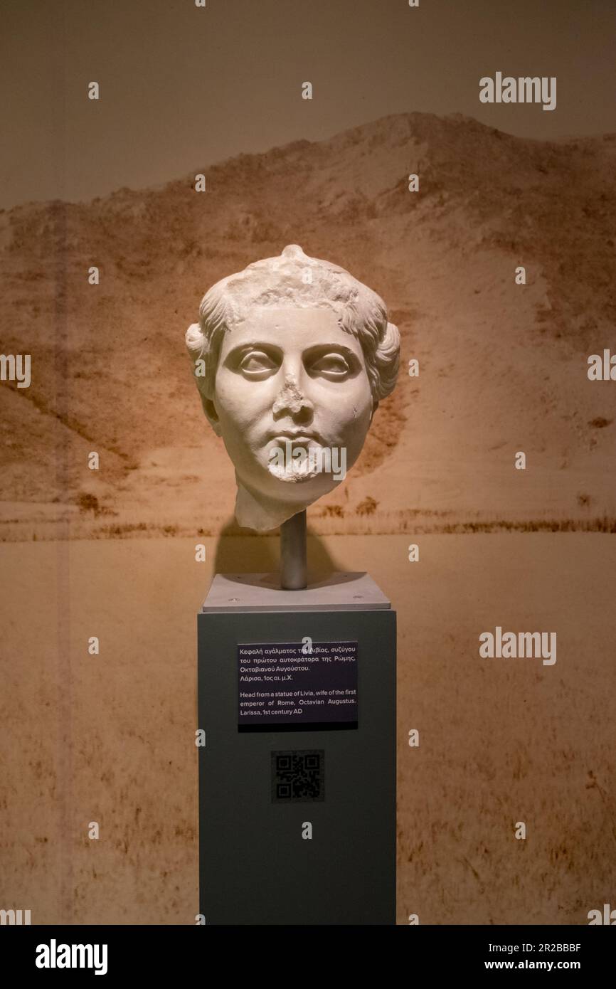Dirigiti da una statua di Livia, moglie del primo imperatore di Roma Ottaviano Augusto.1st ° secolo d.C. Museo di Larissa, Grecia Foto Stock
