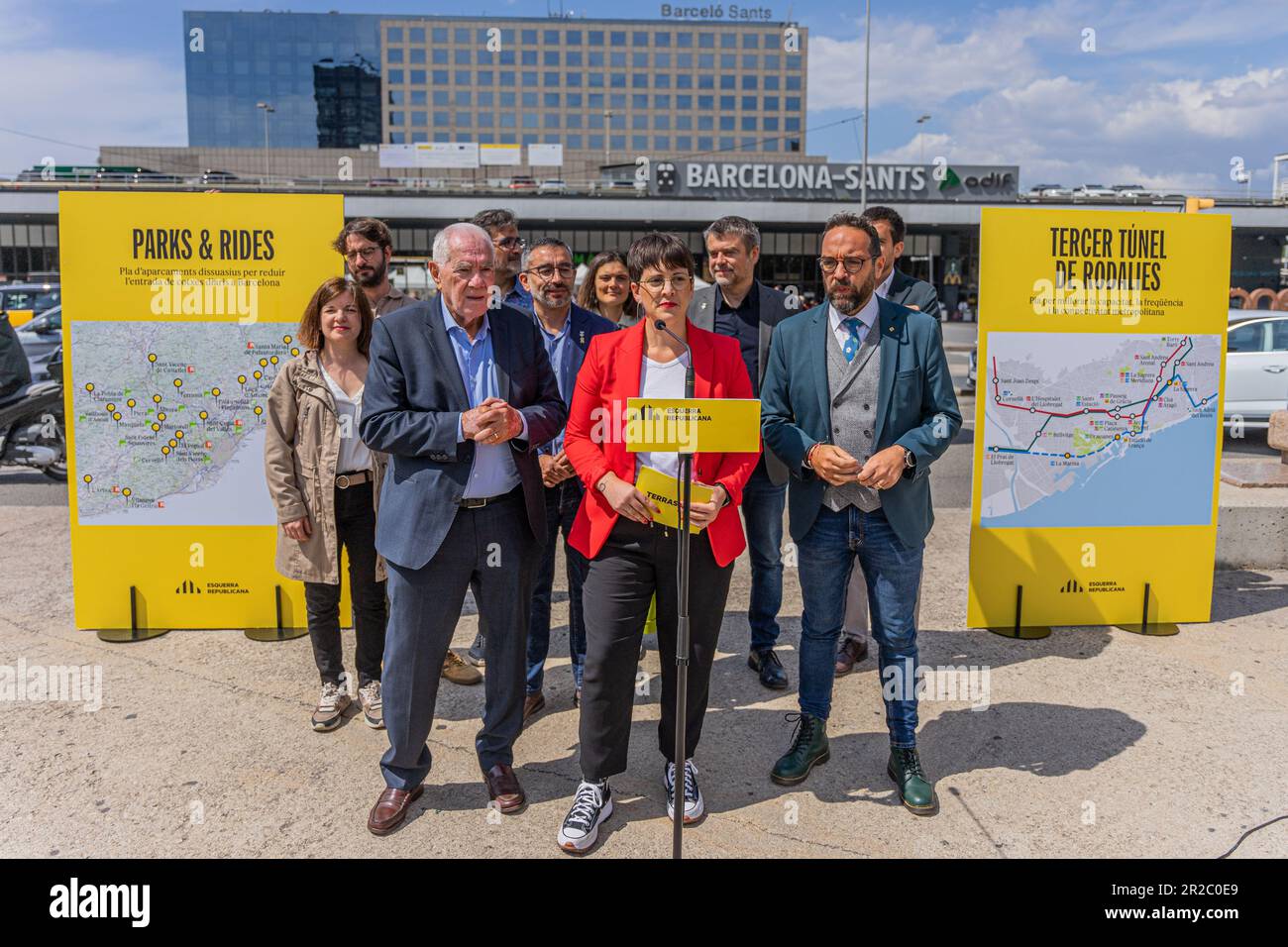 Barcellona, Barcellona, Spagna. 18th maggio, 2023. Ernest Maragall, sindaco di Esquerra Republicana, partecipa a un atto elettorale sulla mobilità. Partecipano anche Juli Fernandez, Consigliere Territoriale e Ona MartÃ-nez, sindaco dell'ERC di Terrassa. (Credit Image: © Marc Asensio Clupes/ZUMA Press Wire) SOLO PER USO EDITORIALE! Non per USO commerciale! Foto Stock