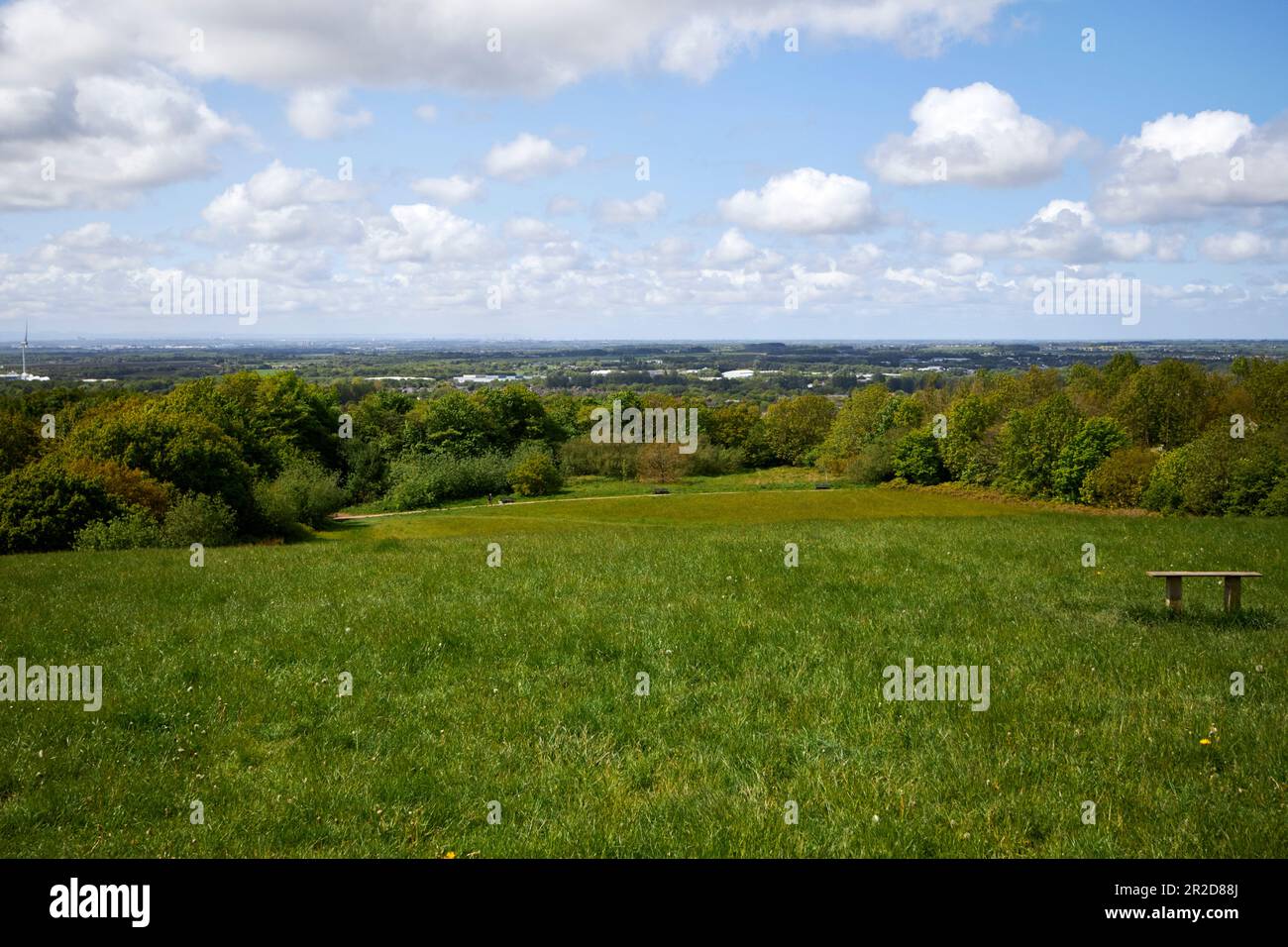 Vista sulla campagna verso liverpool dal Beacon Country Park upholland skelmersdale lancashire inghilterra regno unito Foto Stock