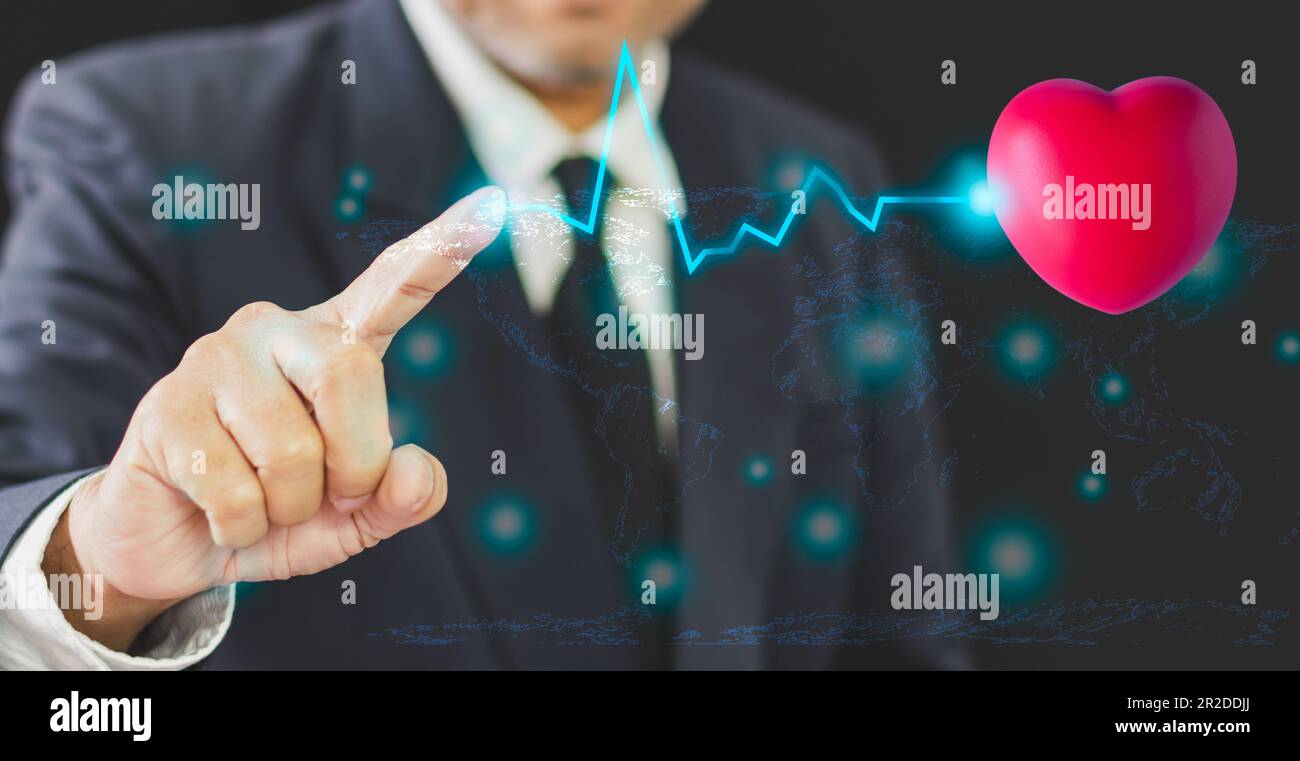 29 settembre 2022, World Heart Day è una consapevolezza medico di cardiologia aiutare cura del paziente sangue donare concetto, cuore rosso su sfondo nero e copia spazio, c Foto Stock