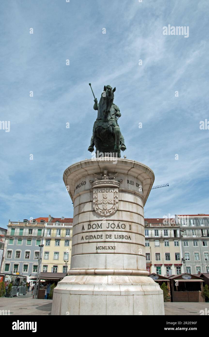 Statua di Dom Joao 1, Piazza Figueira, Lisbona, Portogallo Foto Stock