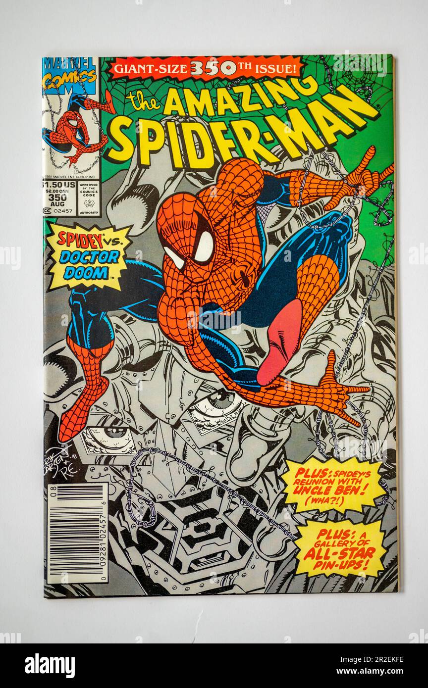 Calgary, Alberta - 17 maggio 2023: Copertine dei fumetti vintage Marvel Spiderman. Foto Stock