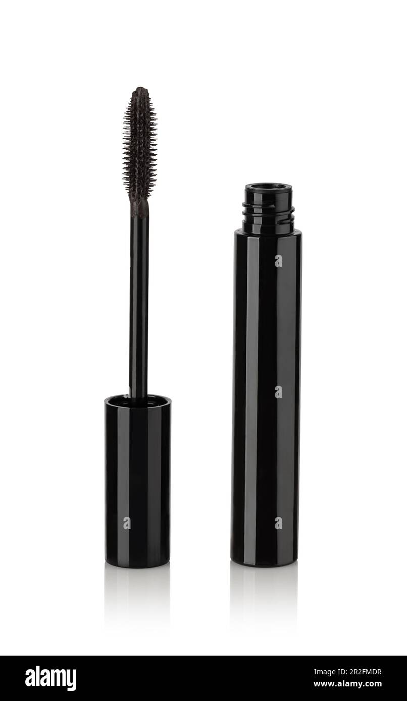 Mascara nero aperto su sfondo bianco Foto Stock