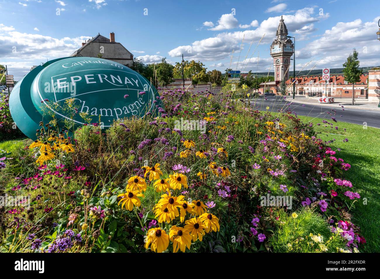 Epernay, Francia - la capitale della Champagne Foto stock - Alamy