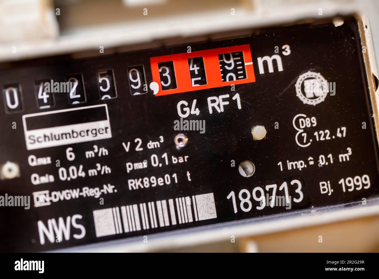 Misuratore di gas in un piano, visualizzazione del consumo di gas, Germania Foto Stock
