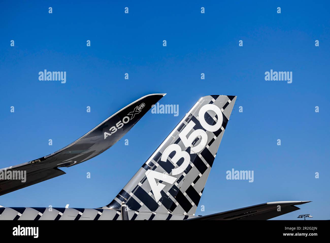 AIRBUS industrie, AIRBUS A350-900, pinna di coda, ala con taglienti, alette, ILA Berlin Air Show, salone aerospaziale internazionale di Berlino Foto Stock