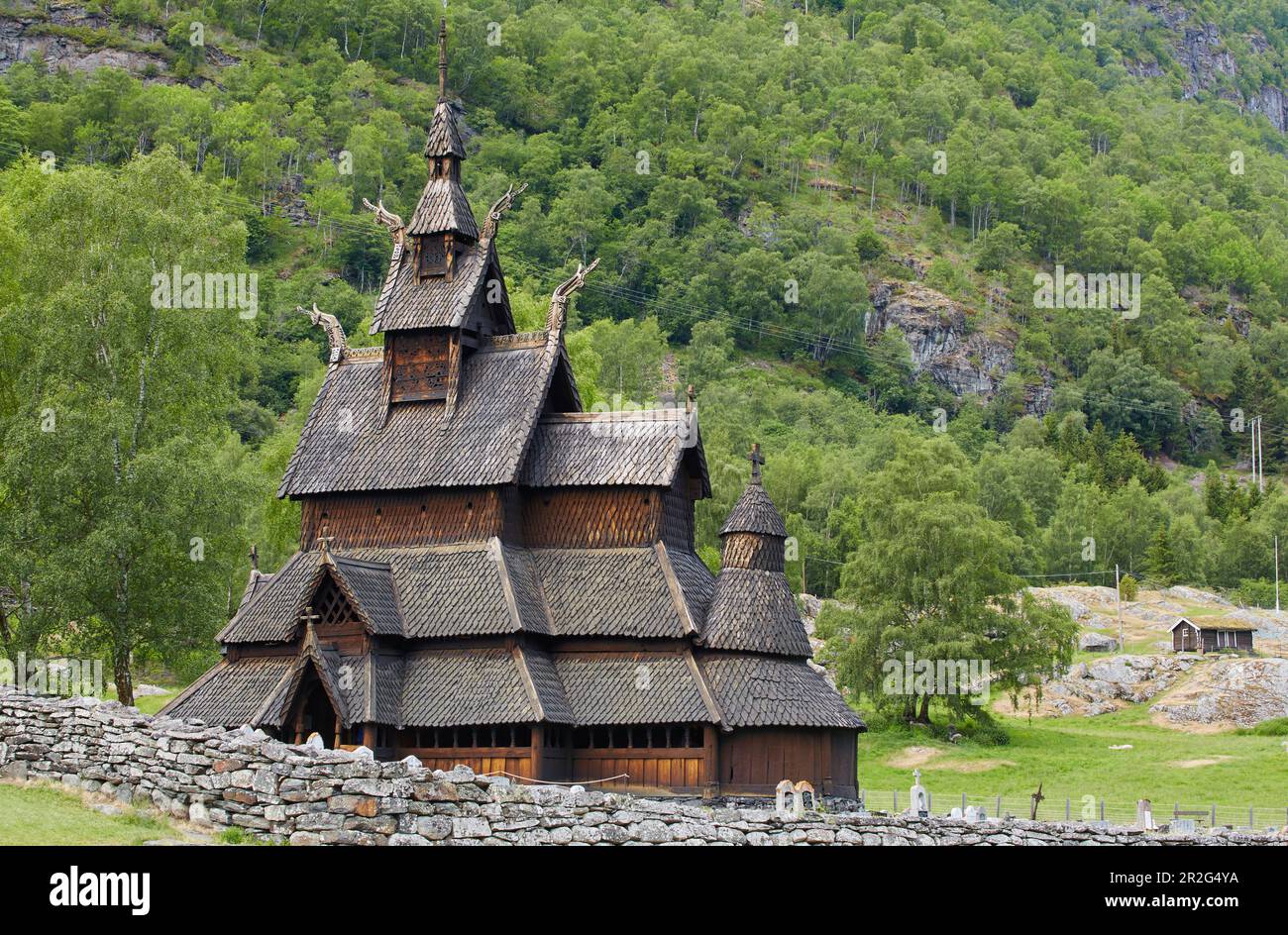 Chiesa di Borgund Stave, comune di Laerdal, Sogn og Fjordane, Norvegia, Europa Foto Stock