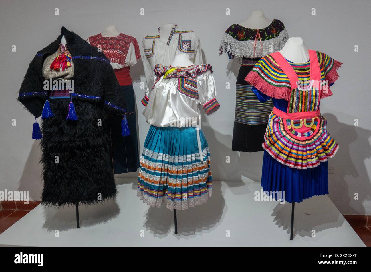 Museo dell'abbigliamento etnico messicano a Valladolid, Yucatan, Messico Foto Stock