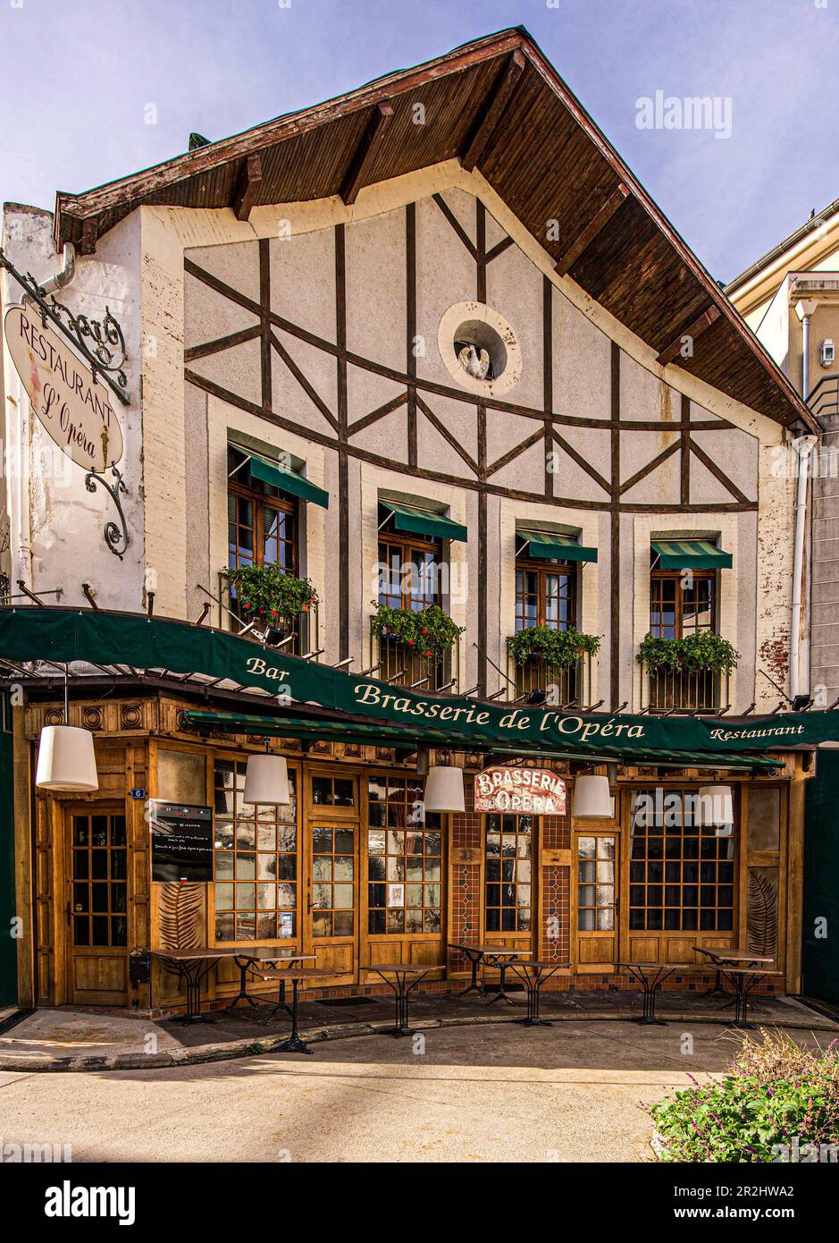 Brasserie dell'Opéra, quartiere termale di Vichy, Auvergne-Rhône-Alpes, Francia Foto Stock