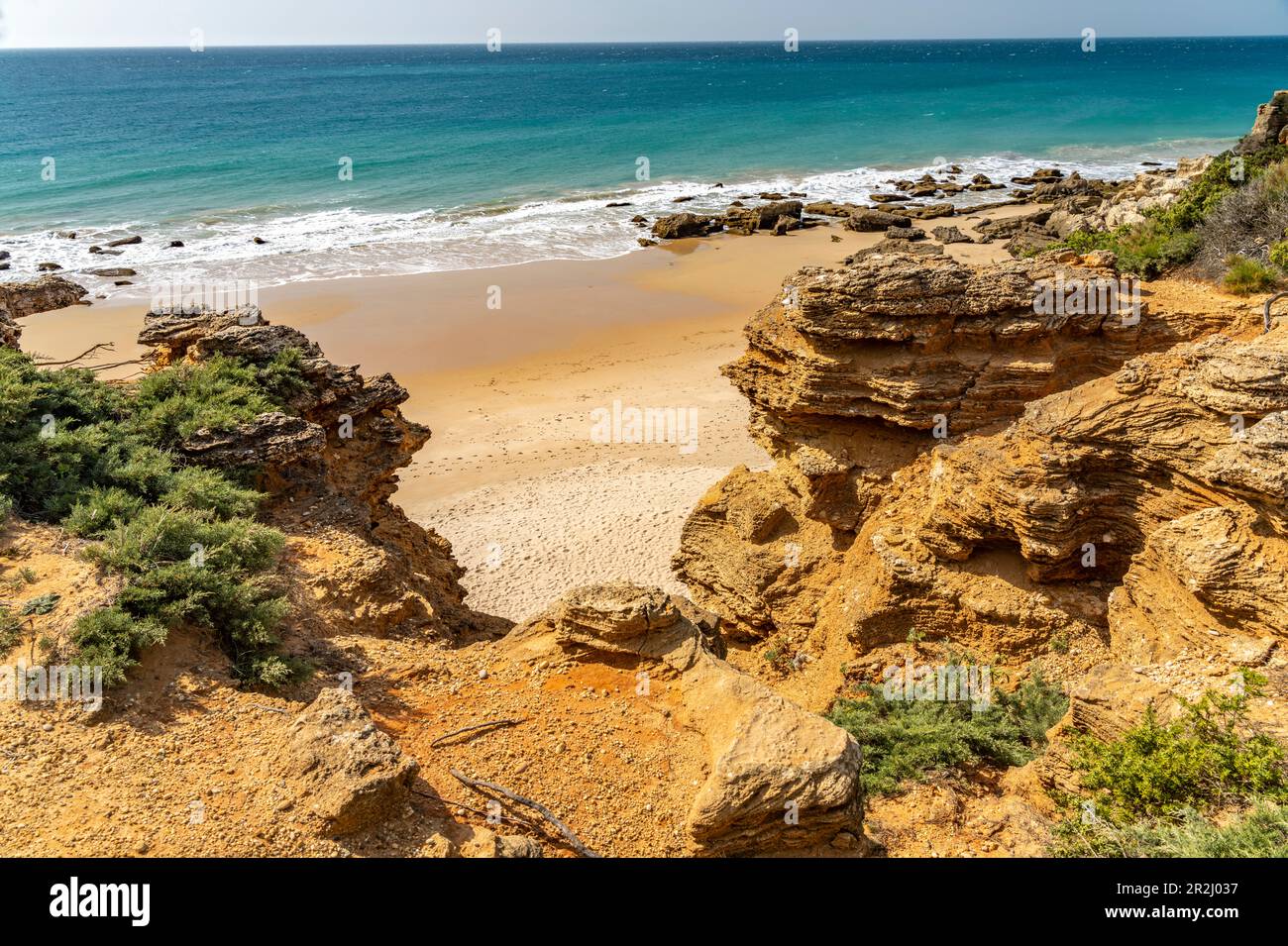 Calas de Roche baie vicino Conil de la Frontera, Costa de la Luz, Andalusia, Spagna Foto Stock