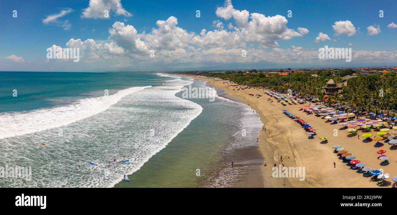 Vista aerea di Kuta Beach, Kuta, Badung Regency, Bali, Indonesia, Asia sud-orientale, Asia Foto Stock