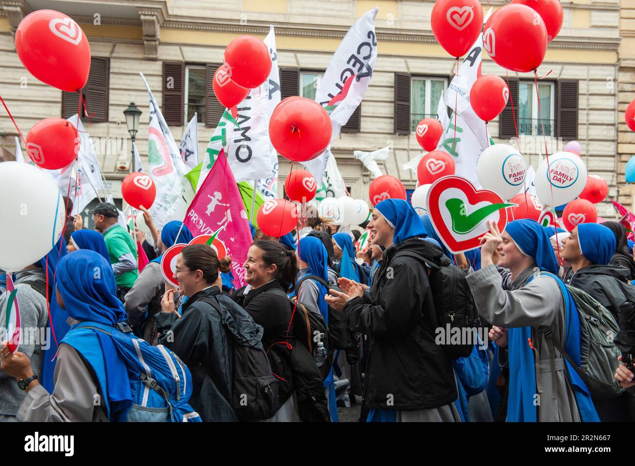 20 maggio 2023 - Roma, Italia: Le organizzazioni Pro Life si sono riunite per le strade per protestare contro l'aborto e l'eutanasia. © Andrea Sabbadini Foto Stock