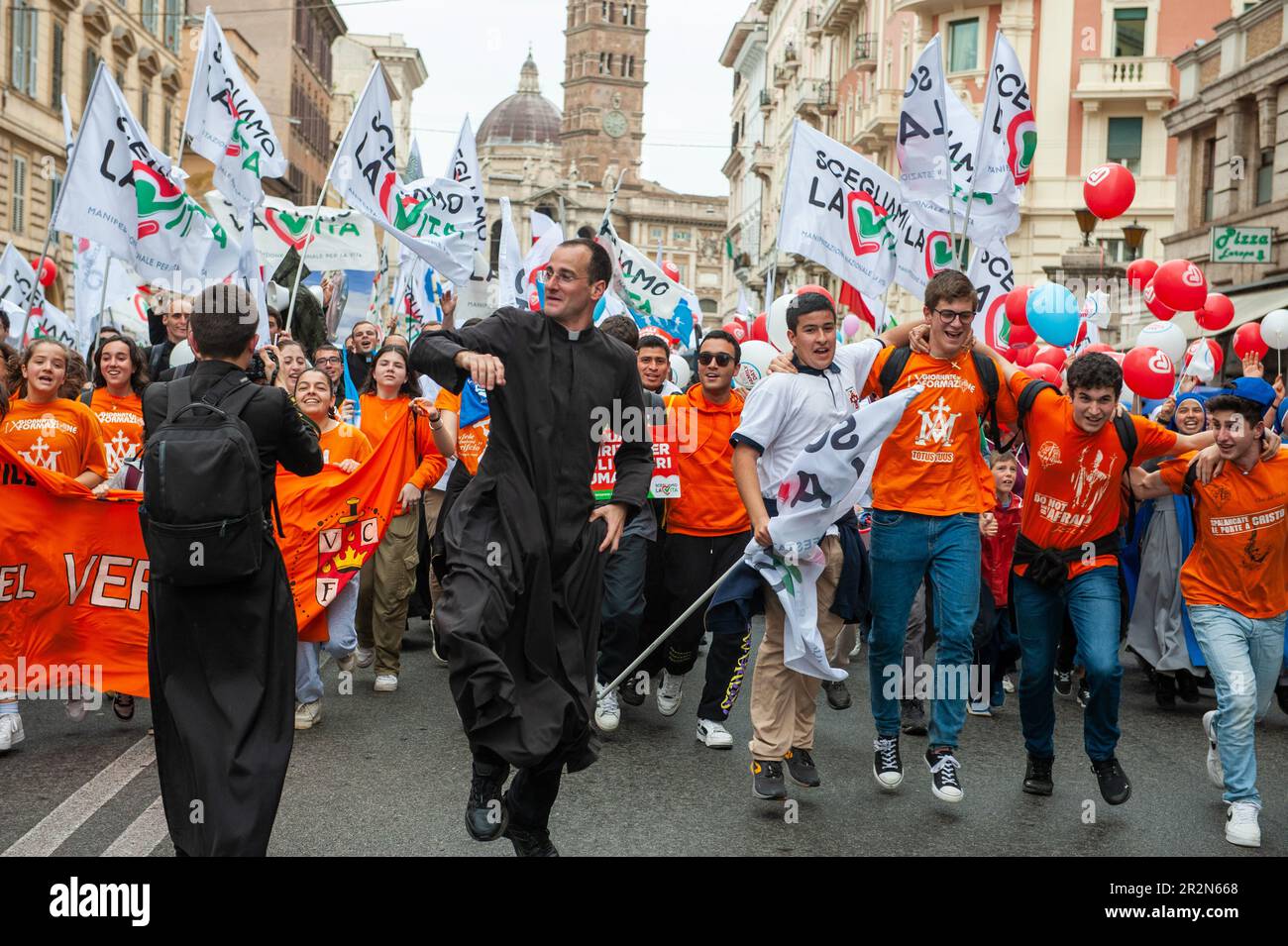 20 maggio 2023 - Roma, Italia: Le organizzazioni Pro Life si sono riunite per le strade per protestare contro l'aborto e l'eutanasia. © Andrea Sabbadini Foto Stock