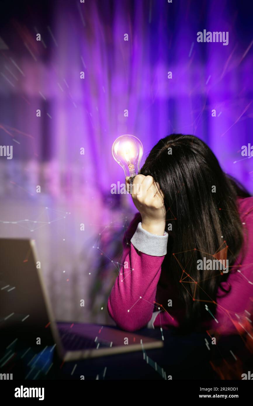 Burnout dall'idea, le ragazze sono stanche di cercare idee, di diffondersi Foto Stock