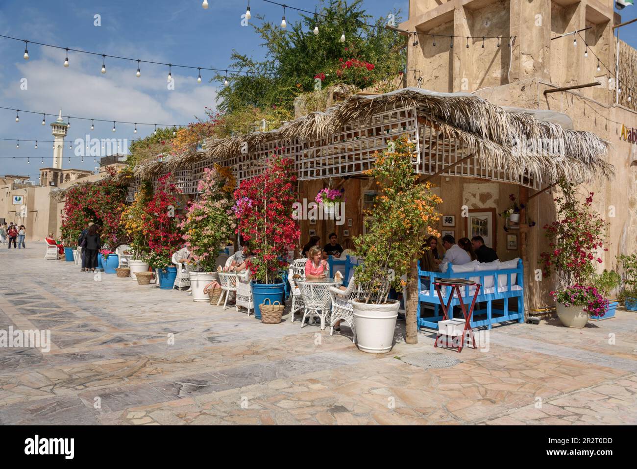 Arabian Tea House Restaurant & Cafe, al Fahidi Historic Neighborhood, Khor Dubai (Dubai Creek), Dubai, Emirati Arabi Uniti Foto Stock