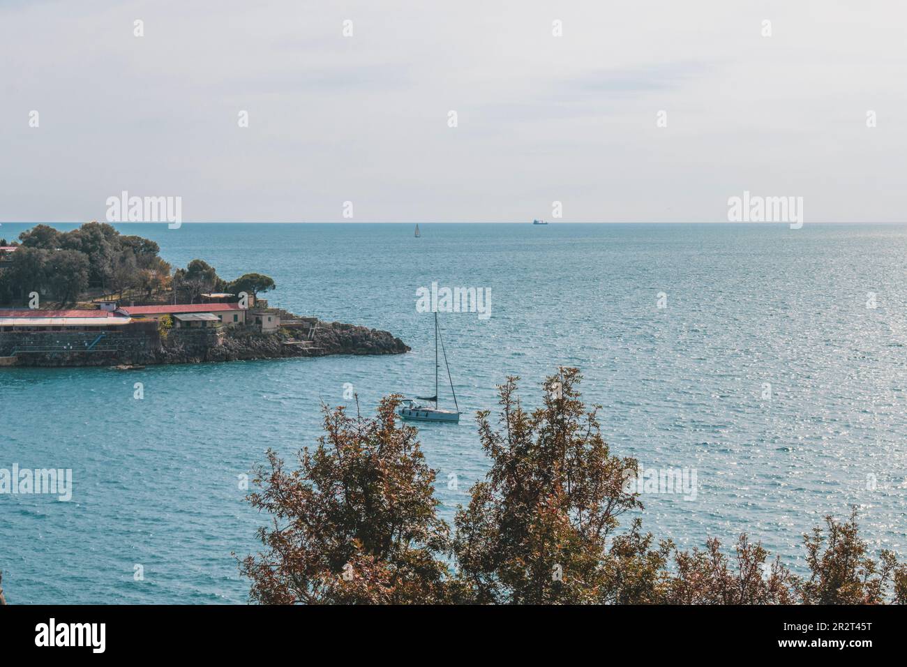 Veduta aerea del Golfo dei Poeti, Lerici, Liguria, Italia. Spazio di copia. Foto Stock