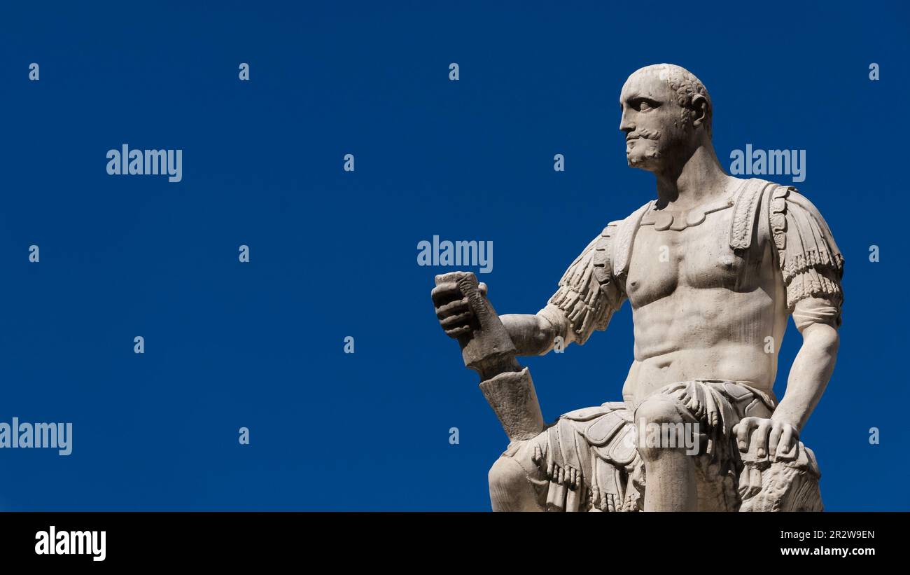 Giovanni delle bande nere, famoso capitano militare mercenario del Rinascimento. Una statua outdoor del 16th ° secolo eretta in Fl Foto Stock