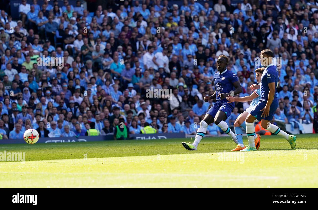 Manchester, Regno Unito. 21st maggio, 2023. Julian Alvarez di Manchester City apre il punteggio durante la partita della Premier League all'Etihad Stadium, Manchester. Il credito dell'immagine dovrebbe essere: Andrew Yates/Sportimage Credit: Sportimage Ltd/Alamy Live News Foto Stock