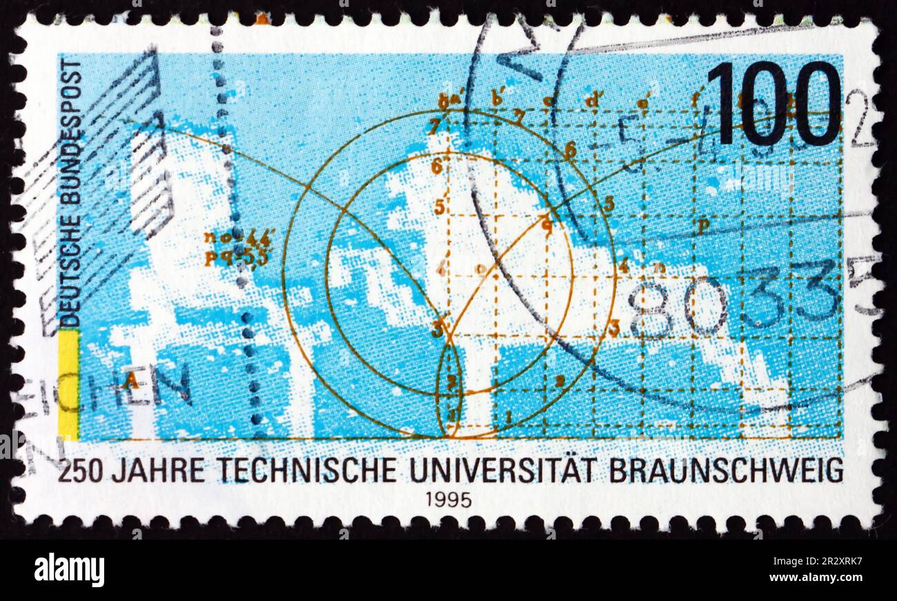 GERMANIA - CIRCA 1995: Un francobollo stampato in Germania mostra l'immagine computerizzata del terminale e del leone, 250th° anniversario della Carolo-Wilhelmina Technical Universit Foto Stock