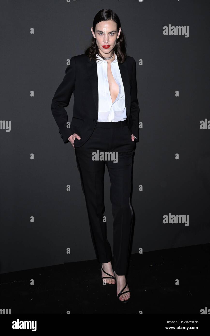 Cannes, Francia. 21st maggio, 2023. Cannes, Francia. 20th maggio 2023. Alexa Chung arriva alla cena di gala delle donne in movimento di Kering, parte del Festival del cinema di Cannes 76th, Place de la Castre. Credit: Doug Peters/Alamy Live News Foto Stock