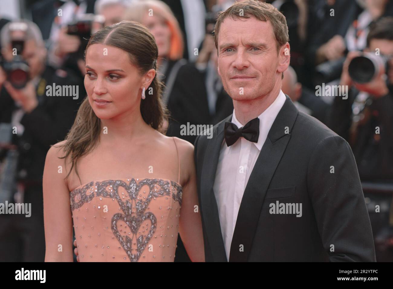 Cannes, Francia. 21st maggio, 2023. Alicia Vikander e Michael Fassbender partecipano al tappeto rosso ''Firebrand (le Jeu De la Reine)'' durante il 76th° festival annuale del cinema di Cannes al Palais des Festivals il 21 maggio 2023 a Cannes (Foto di Luca Carlino/NurPhoto) Credit: NurPhoto SRL/Alamy Live News Foto Stock