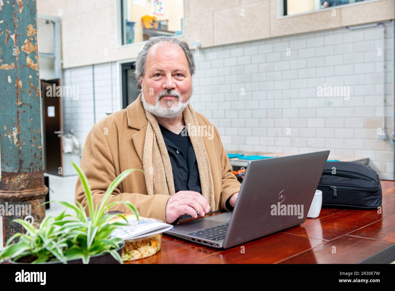 Tilburg, Nederkand. Het Kernteam van Veereniging i.o. Land van Noord  Overlegt in Hall of Fame overr de plannen met het Tilburgse Buitengebied  riccting Loon op Zand en hoe die te verwezelijken Foto