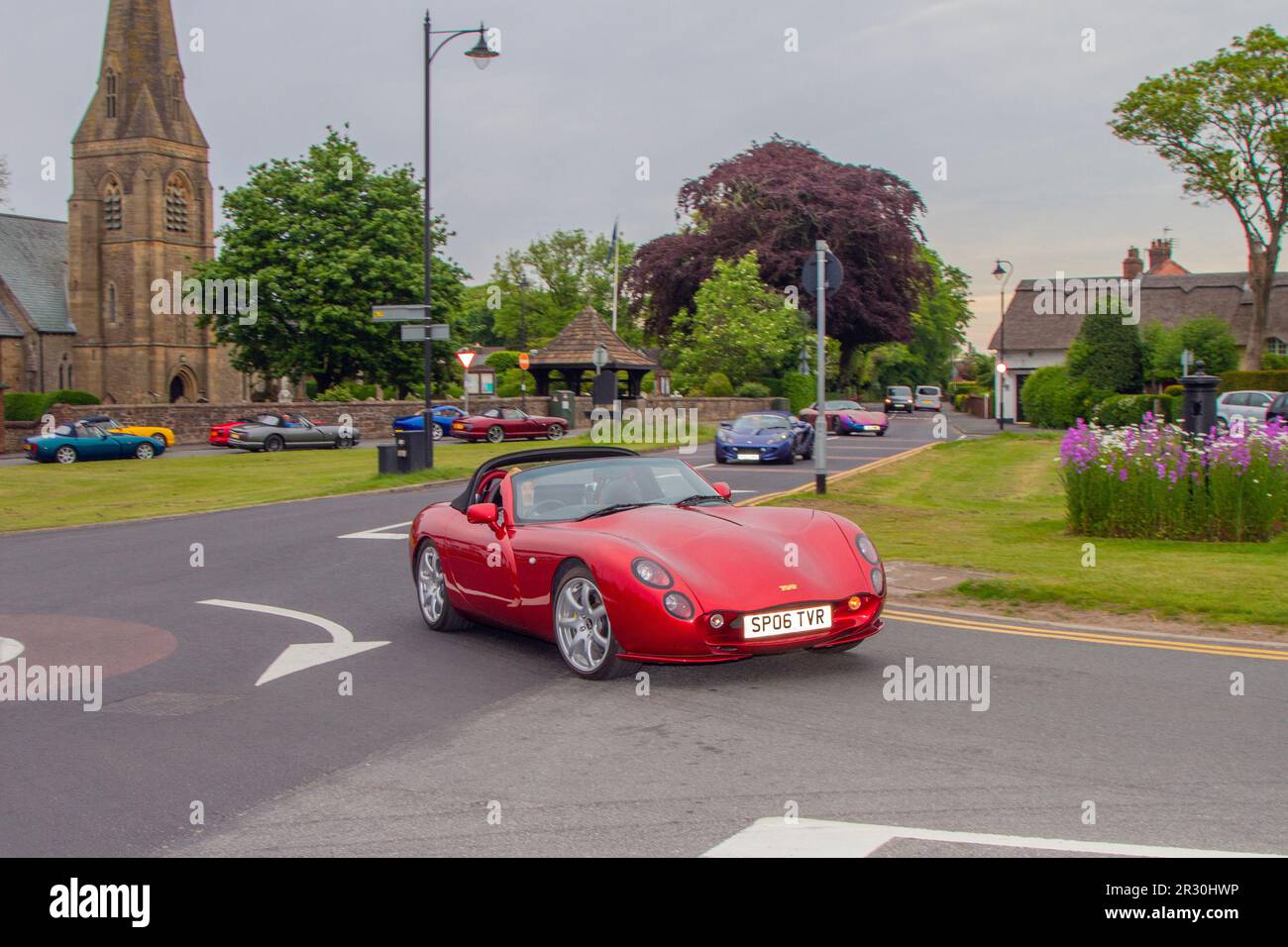 2006 Blackpool costruito British sports car Red TVR Toscane Car Roadster benzina 4500 cc; in rotta per il Lytham St Annes Classic & Performance Motor Vehicle show mostre di auto classiche, Regno Unito Foto Stock