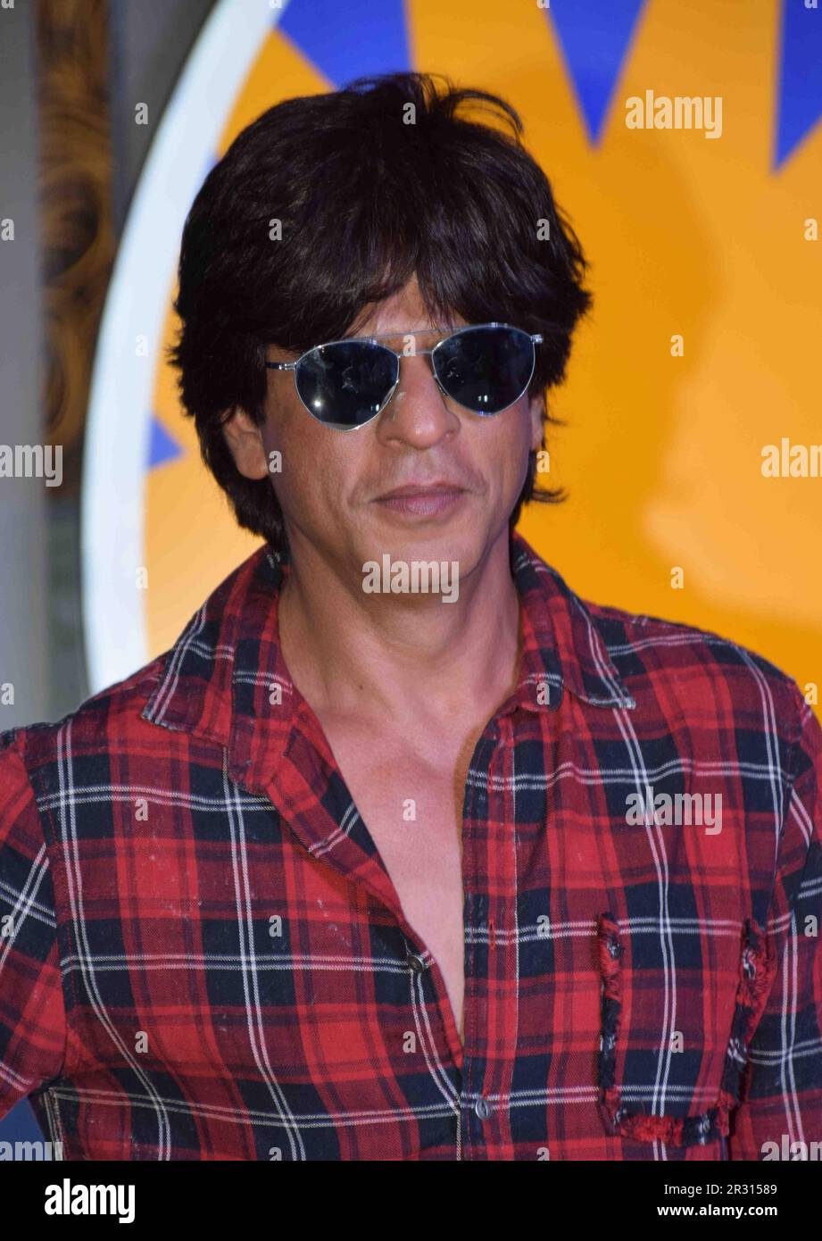 Shah Rukh Khan, SRK, attore indiano, inaugurazione INOX, Mumbai, India, 11 maggio 2017 Foto Stock