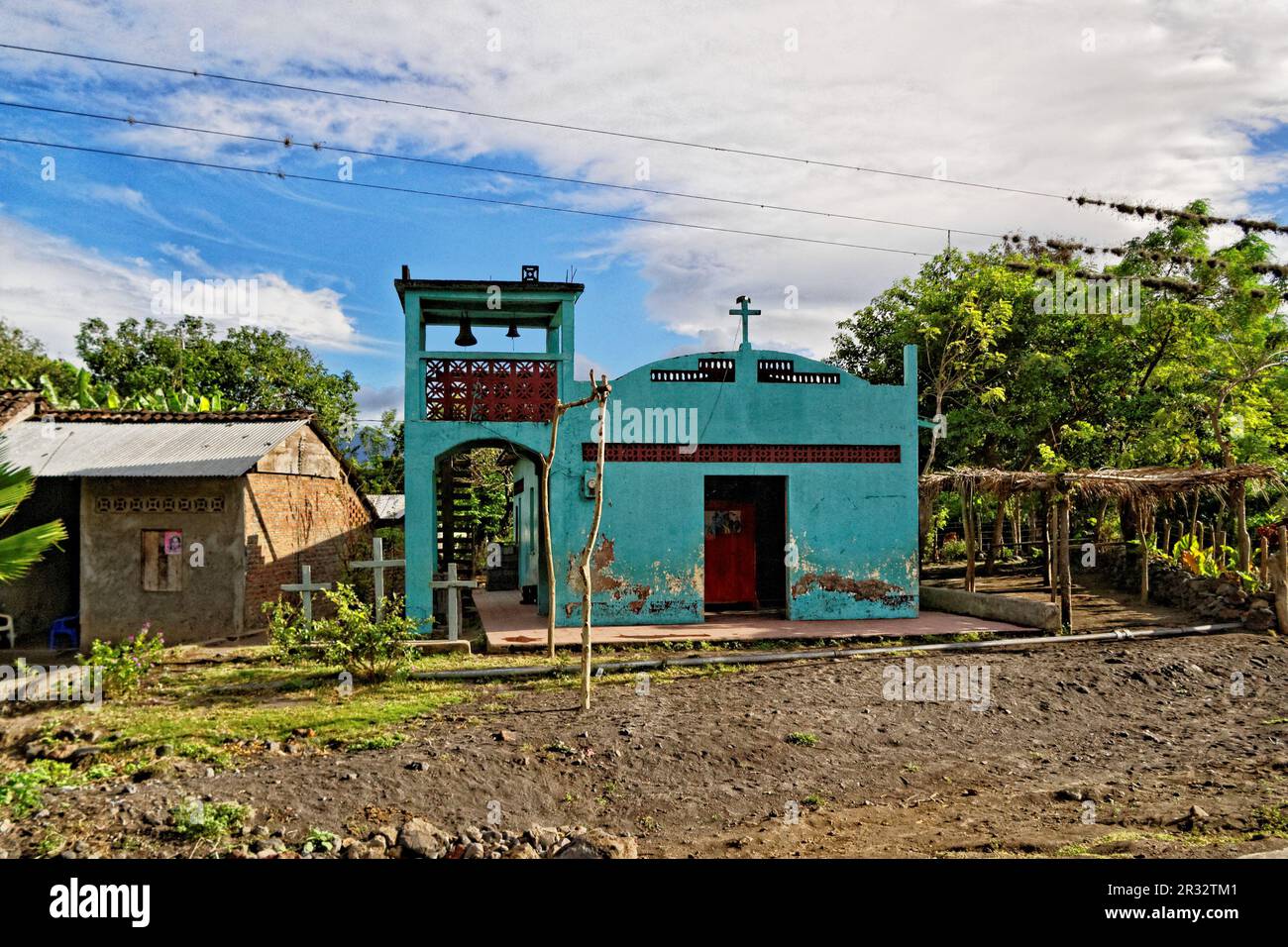 Chiesa del villaggio, isola di Ometepe, Nicaragua Foto Stock