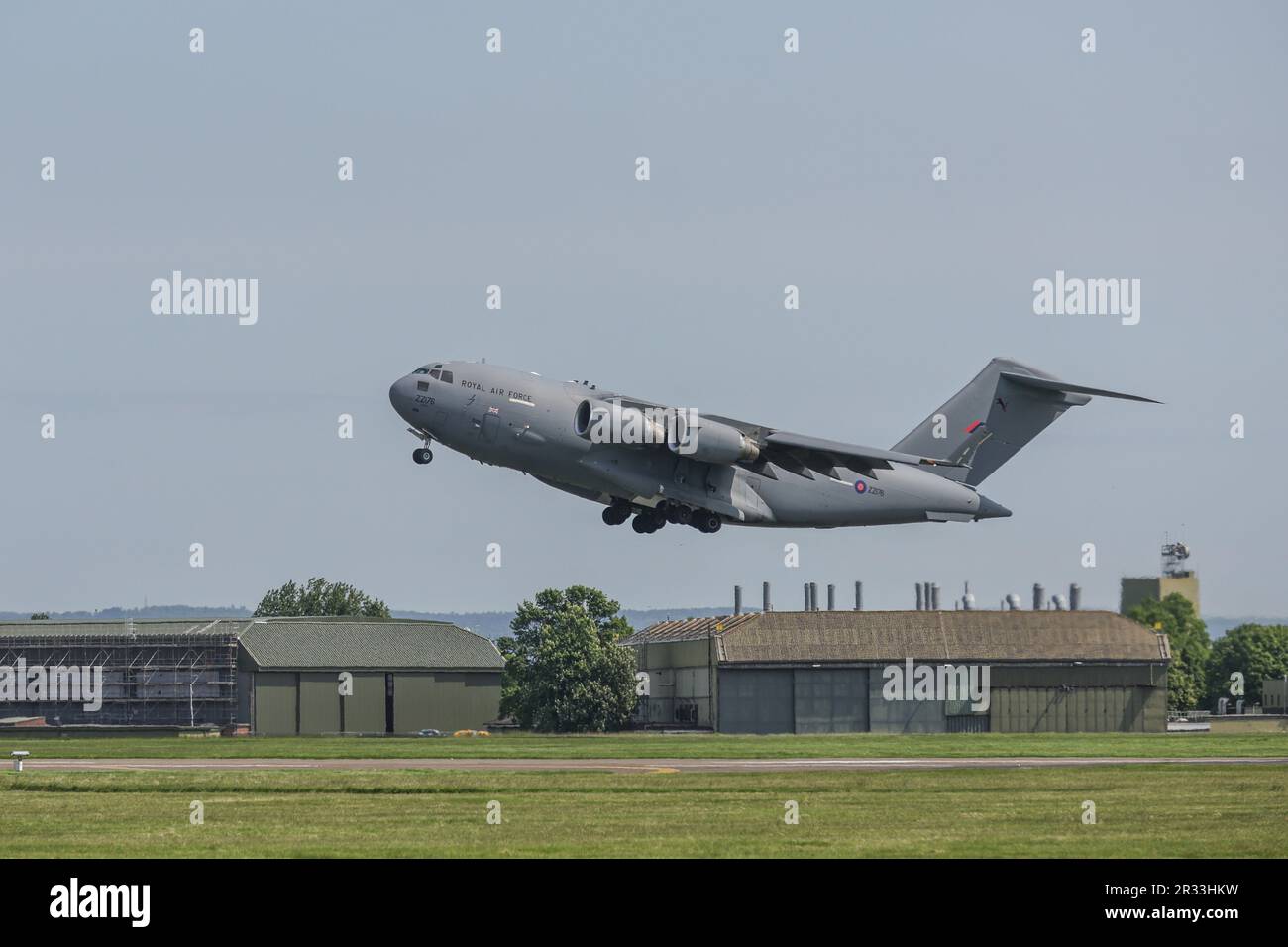 RAF Boeing C-17 Globemaster decollo a RAF Leeming, Leeming Bar, Regno Unito, 22nd maggio 2023 (Foto di Mark Cosgrove/News Images) Foto Stock