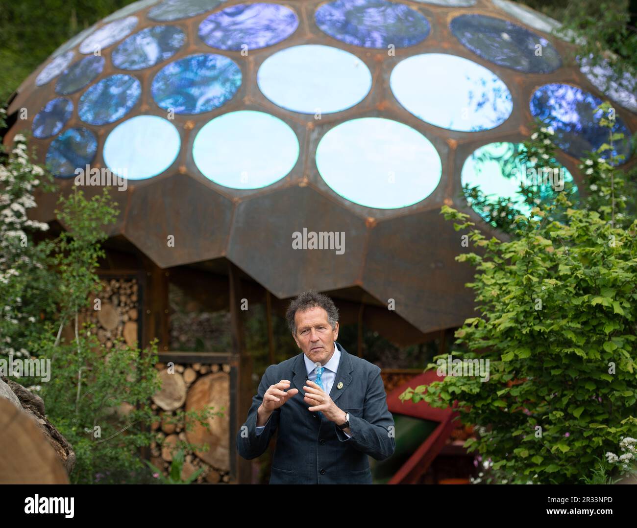 Chelsea, Londra, Regno Unito. 22nd maggio, 2023. Il presentatore della BBC Gardener World tv, Monty Don, al RHS Chelsea Flower Show Press Day. Credit: Maureen McLean/Alamy Live News Foto Stock