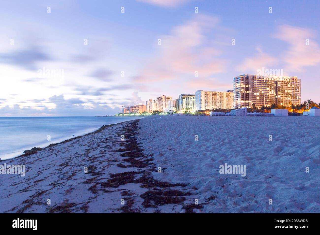 Umore mattutino sulla spiaggia, Miami, USA Foto Stock