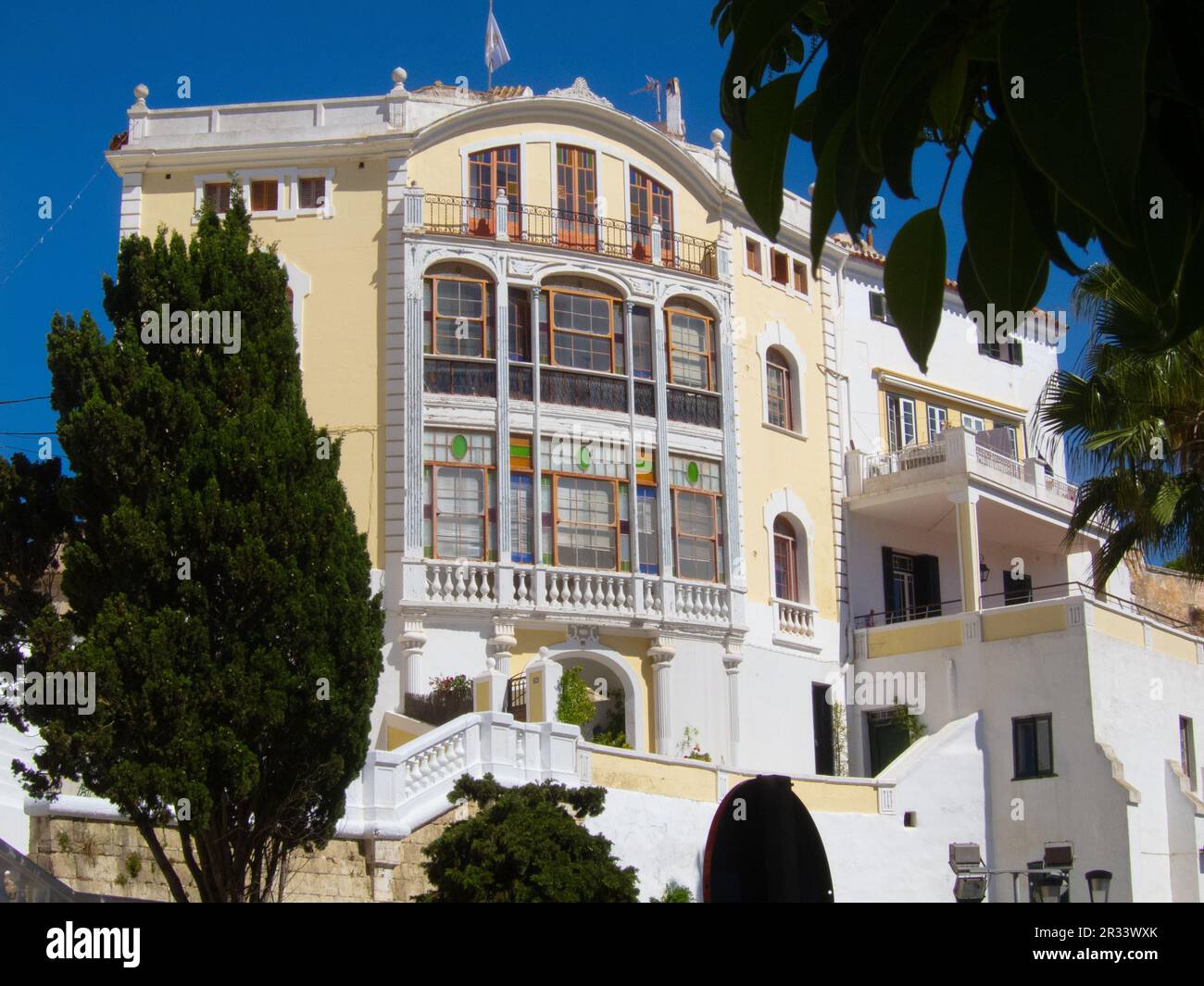 Facciata di Casa Mir. Mahon, isola di Minorca, Isole Baleari, Spagna. Foto Stock