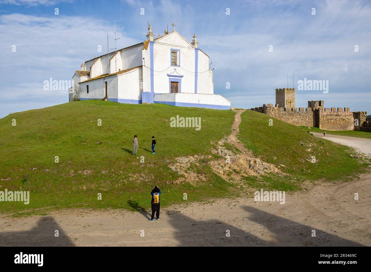 La Iglesia del Salvador, Castillo medievale, Arraiolos, Distrito de Évora, Alentejo , Portogallo. Foto Stock