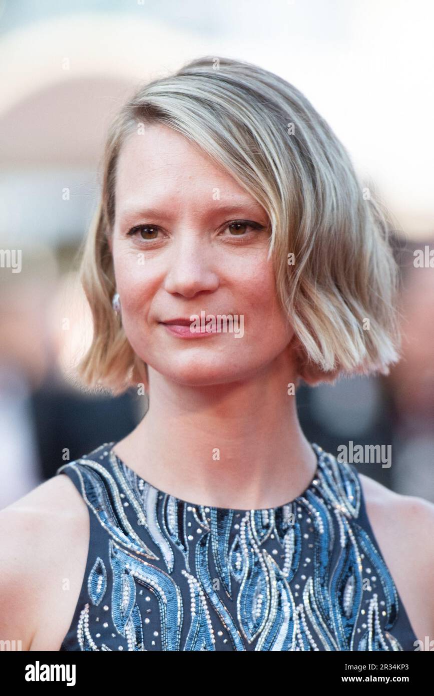 Cannes, Francia. 22nd maggio, 2023. Mia Wasikowska partecipa al Club Zero Premiere nel 76th al Festival del Cinema di Cannes, in Francia, il 22 maggio 2023. Foto di Aurore Marechal/ABACAPRESS.COM Credit: Abaca Press/Alamy Live News Foto Stock