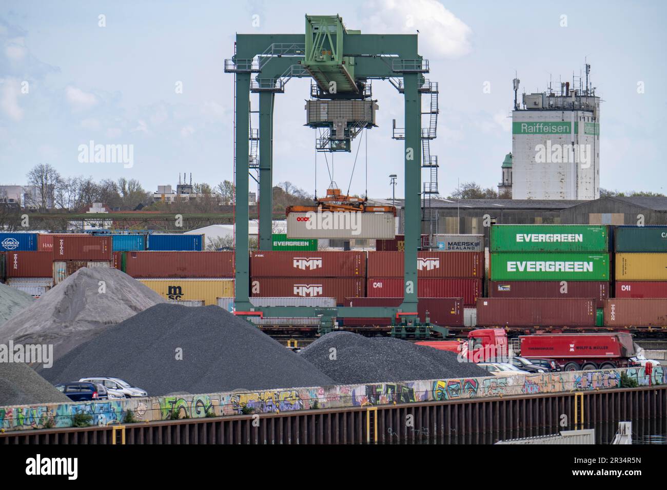 Porto di Dortmund, terminal container Dortmund CTD, terminal trimodale, trasporti ferroviari, stradali e fluviali, canale Dortmund-EMS, NRW, Germania Foto Stock