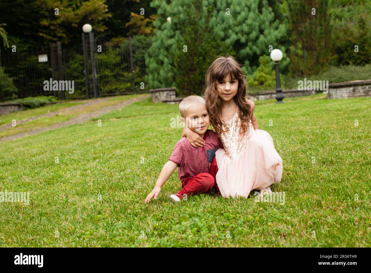 I bambini possono godere della natura Foto Stock