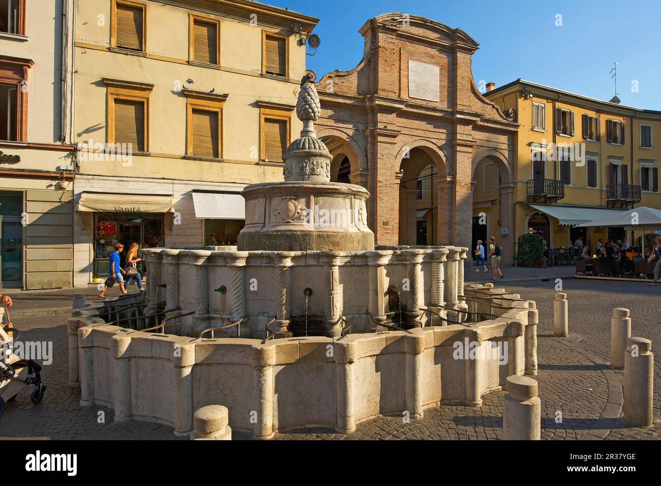 Piazza Cavour, Rimini, Mare Adriatico, Emilia Romagna, Italia Foto Stock