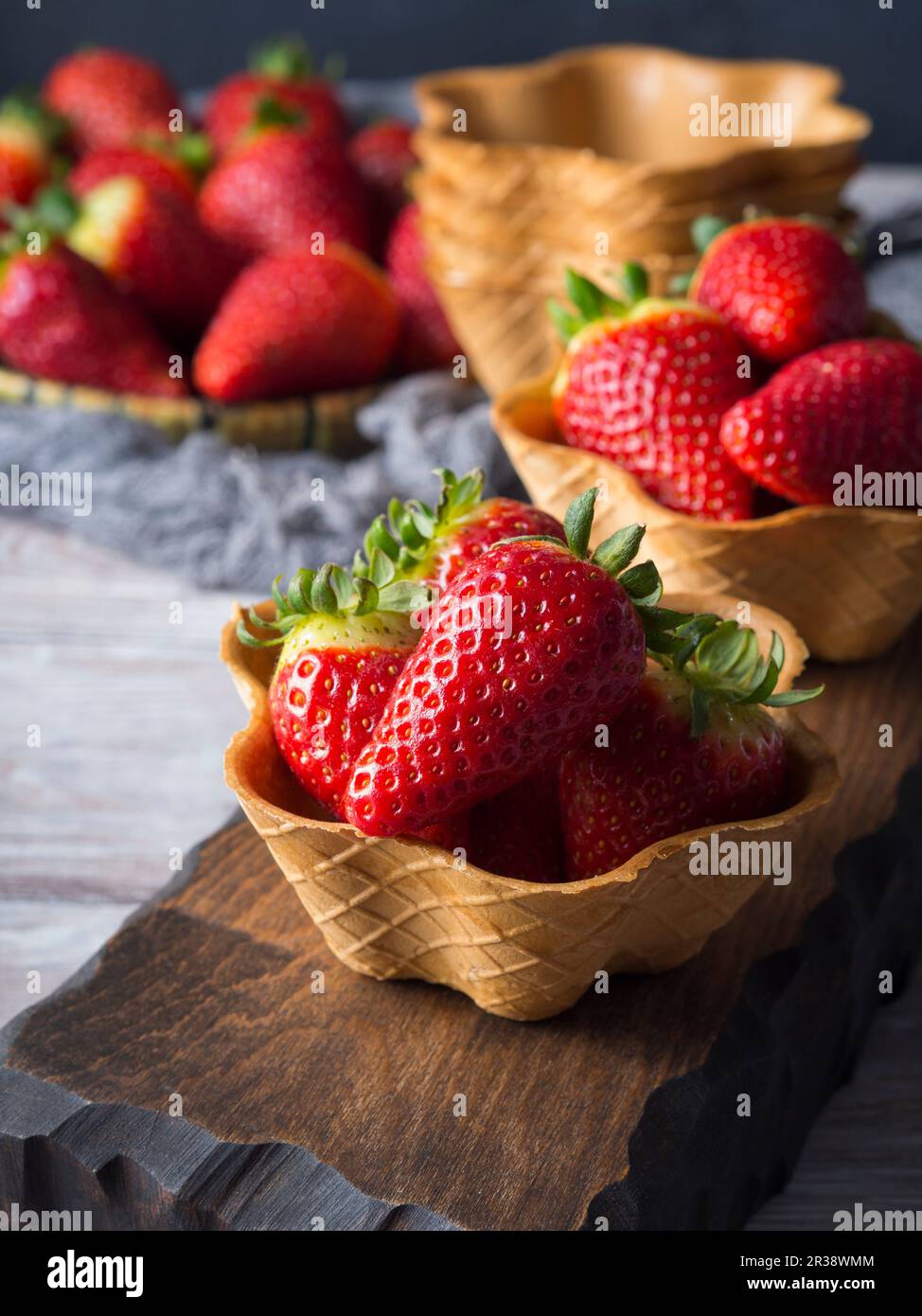 Fragole in cialde Foto Stock